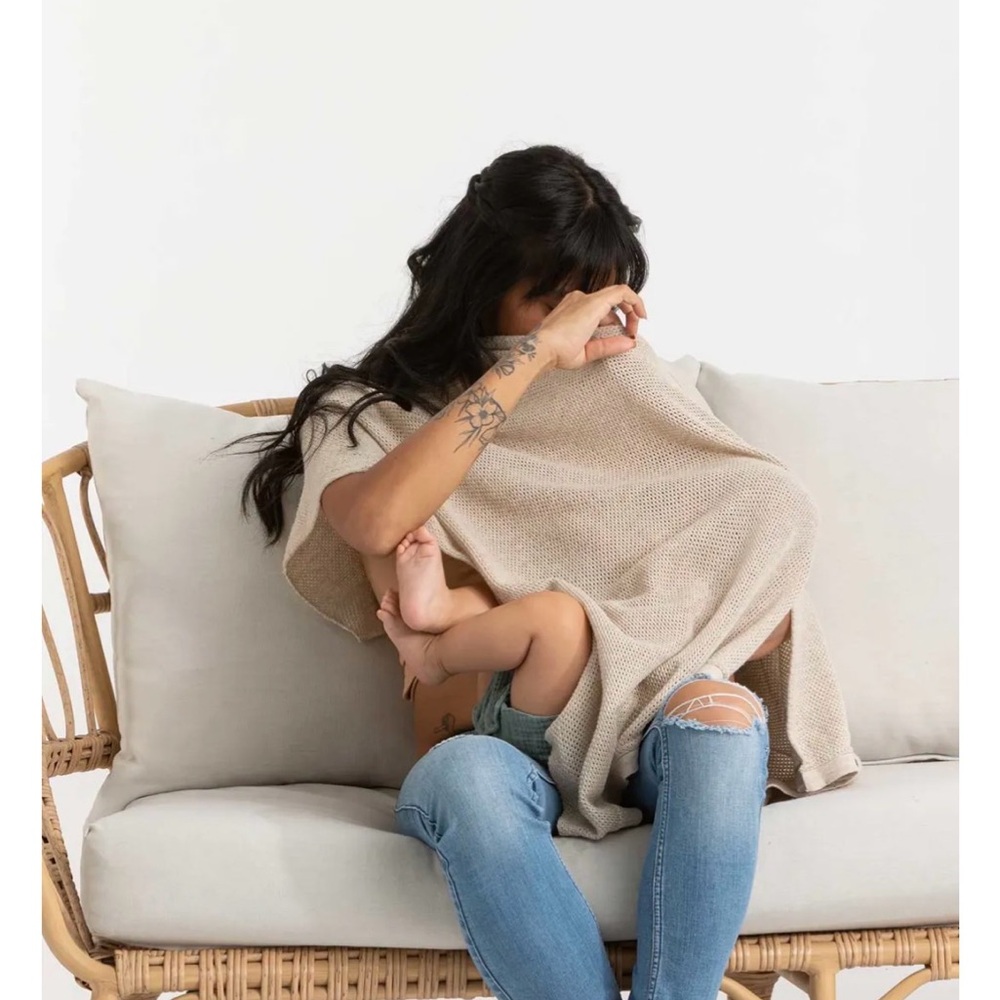 Nursing Cover Poncho - Beige